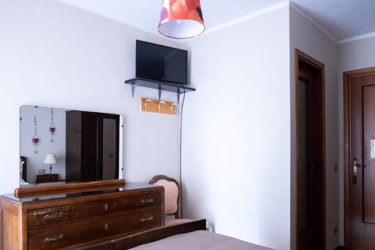 Locanda Genzianella Gargnano Buitenkant foto